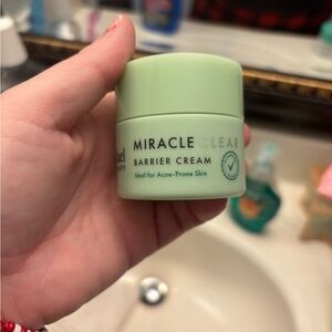 Miracle Clear Barrier Cream - Light Green